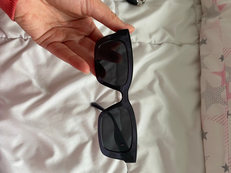 Siyah Kadın Gözlüğü - Görsel 3