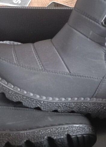 Zara Bot indirim olur