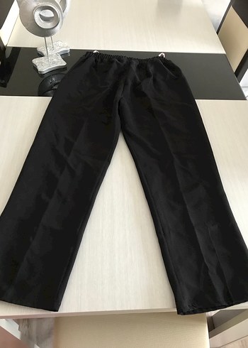Siyah Kadın Midi Kumaş Bol Kesim Pantolon - Görsel 2