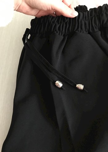 Siyah Kadın Midi Kumaş Bol Kesim Pantolon - Görsel 5