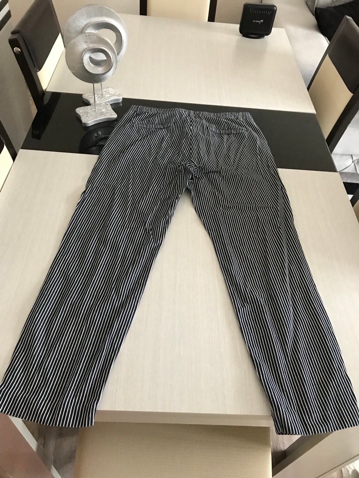 Çizgili Pilili Kadın Kumaş Pantolon - Görsel 2