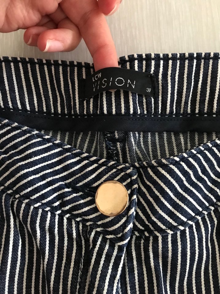 Çizgili Pilili Kadın Kumaş Pantolon - Görsel 4