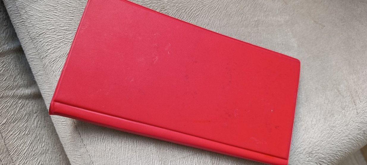 Kırmızı Kapaklı Kartvizit Albümü - Görsel 3