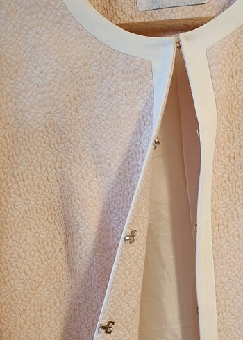 Pembe beyaz renkli ceket - Görsel 2