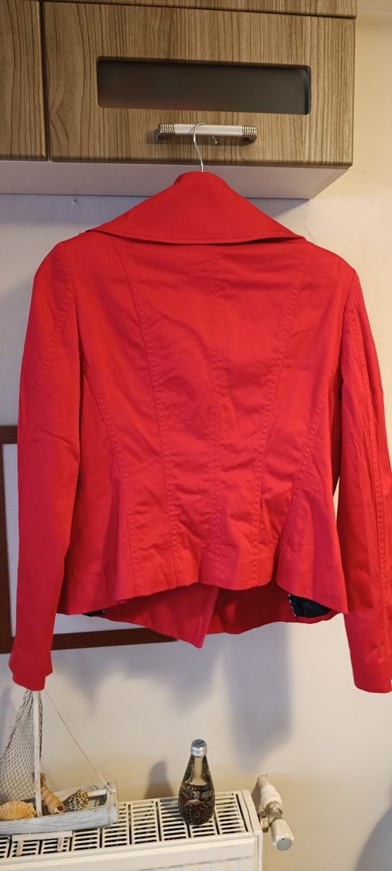 Düğmeli Kırmızı Midi Ceket - Görsel 3