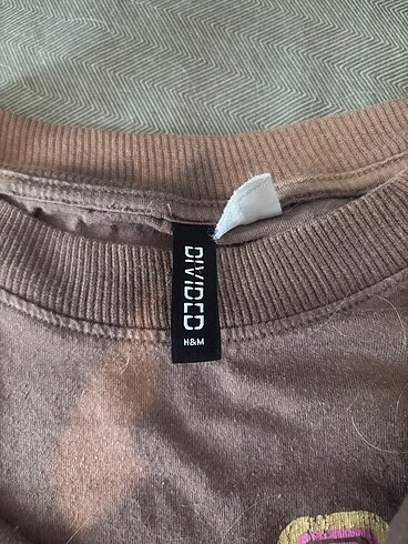 l Beden kahverengi desenli t-short