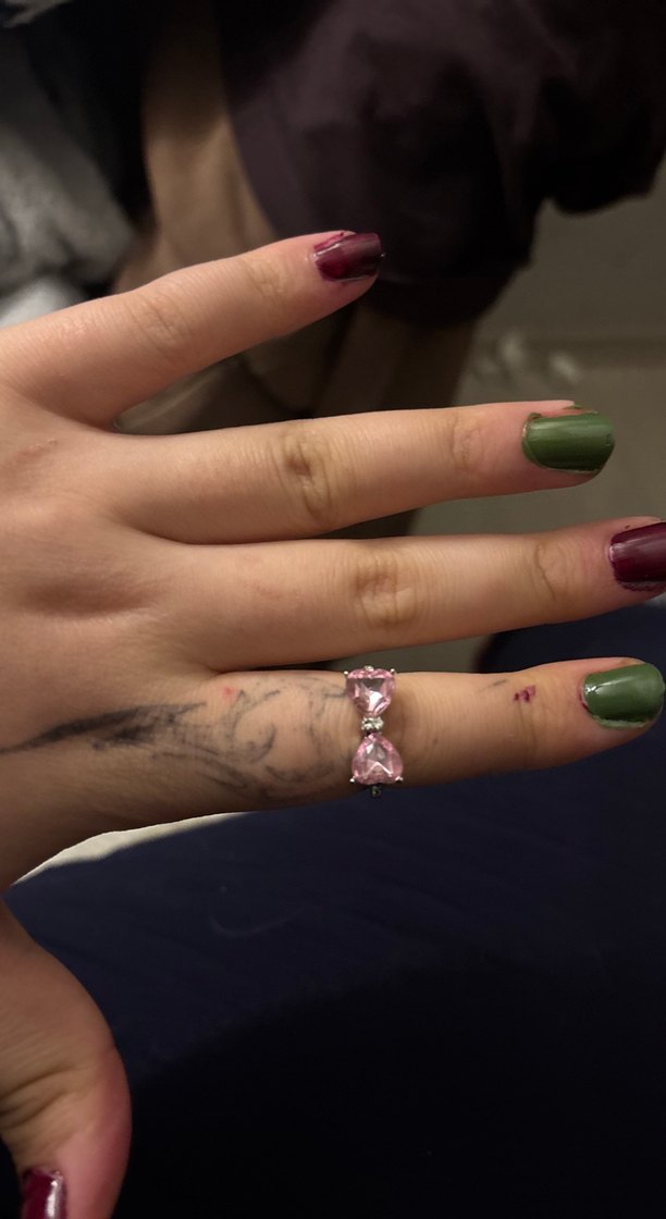 Pembe Fiyonk Detaylı Kadın Yüzük - Görsel 2