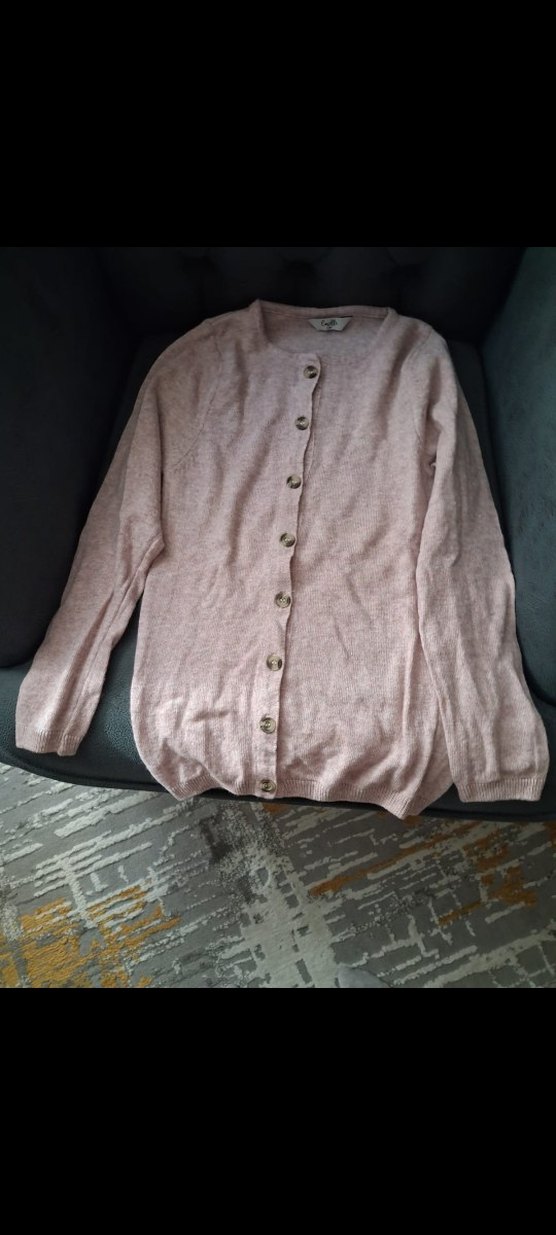 Pudra Düğmeli Uzun Kollu Kadın Hırka - Görsel 2