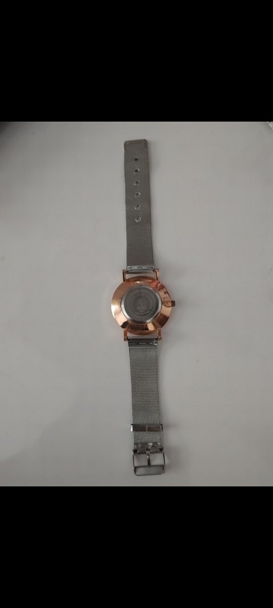 Minimalist Gri Kadın Kol Saati - Görsel 2