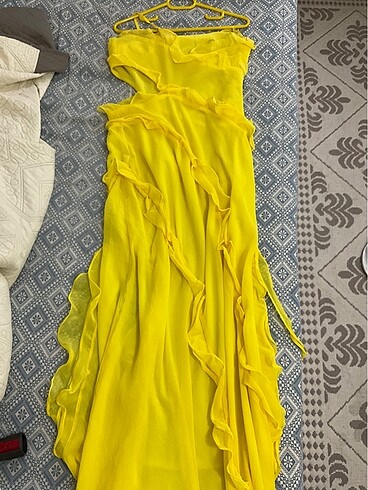 Sari sifon firfirli elbise