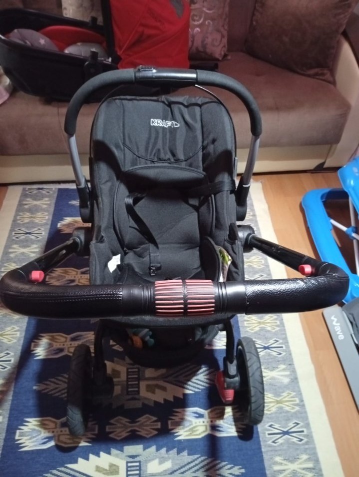 Kırmızı ve Gri Bebek Arabası - Görsel 5