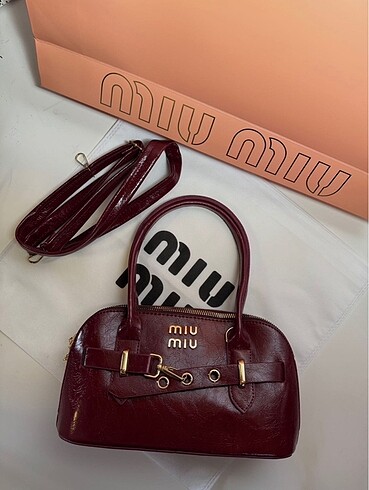 Miu Miu Kadın Çantası