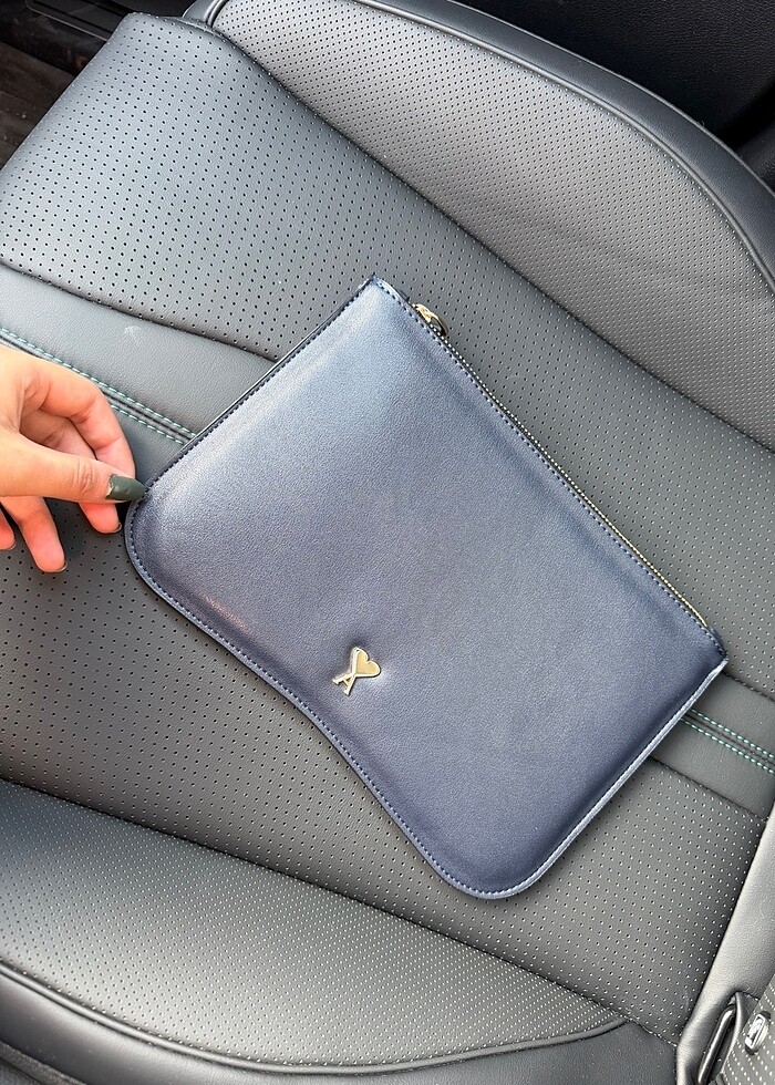 Ami Clutch - Görsel 3