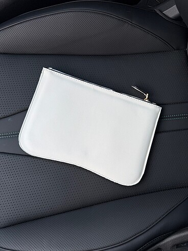 Ami Clutch - Görsel 3