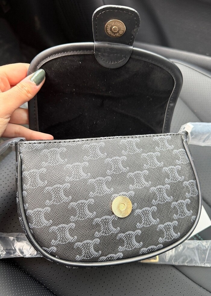 Celine Triomphe Monogram - Görsel 5