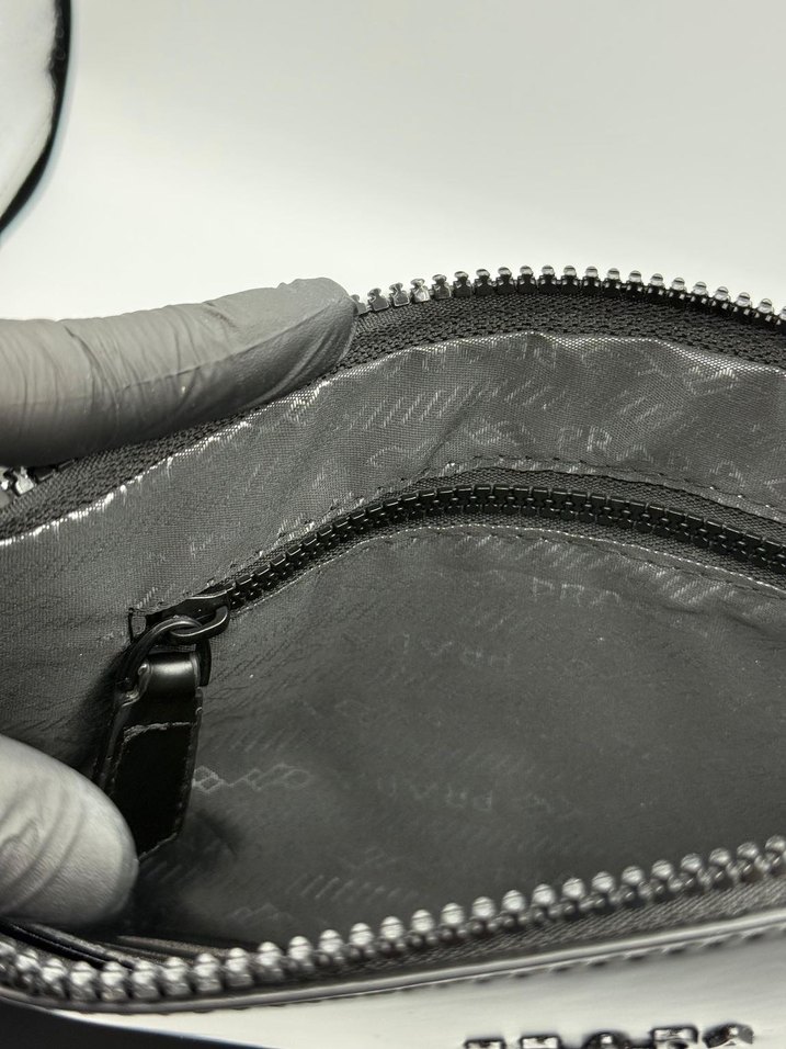 Prada Siyah İthal Kadın Clutch Çanta — görsel 6/8