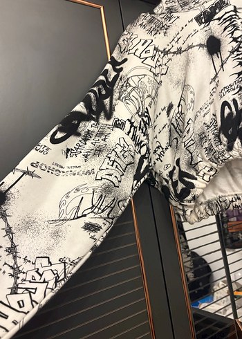 Genç kız crop sweatshirt - Görsel 4