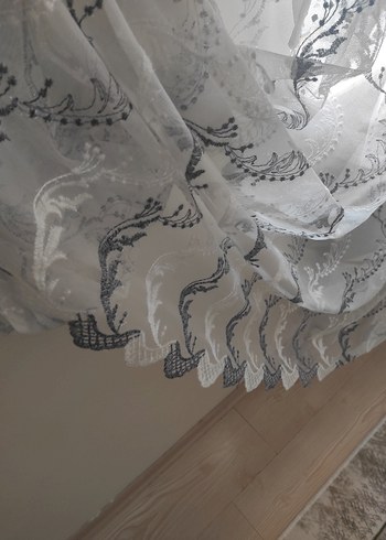 Gri Yılan Desenli Beyaz Perde uzunluklugu 250 eni 300 - Görsel 4