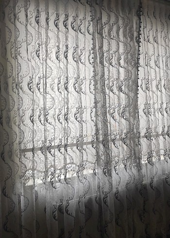 Gri Yılan Desenli Beyaz Perde uzunluklugu 250 eni 300 - Görsel 5