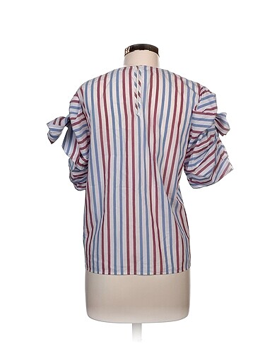 40 Beden H&M Bluz %70 İndirimli.