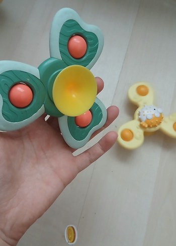 Renkli Bebek Diş Kaşıyıcı ve Çıngırak pervaneler - Görsel 3