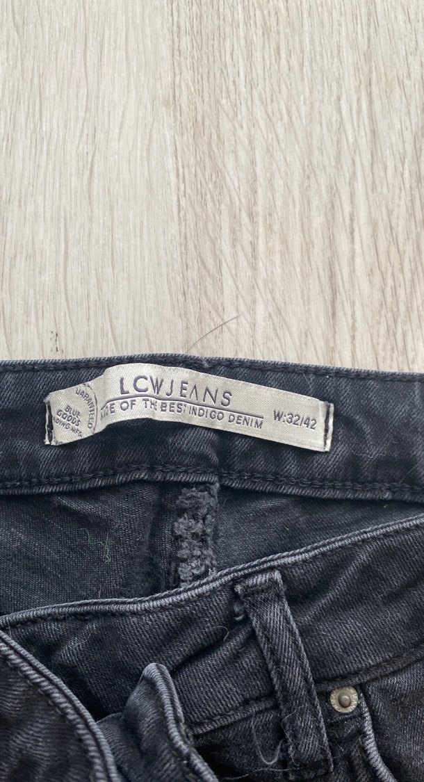 Siyah Mini Kot Şort - Görsel 3