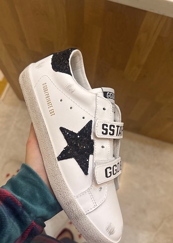 Golden Goose Deluxe universal
