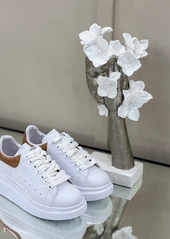 Beyaz Kadın Spor Ayakkabı Platform Topuklu - Görsel 4