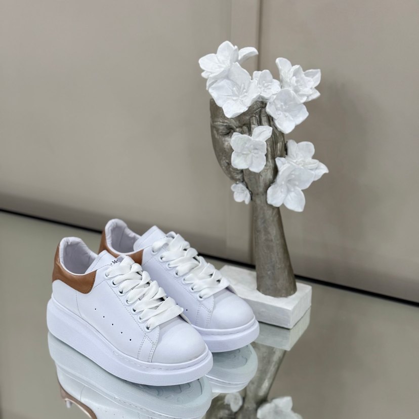 Beyaz Kadın Spor Ayakkabı Platform Topuklu - Görsel 4