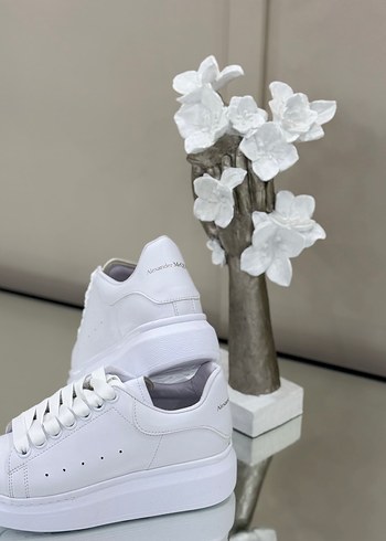 Beyaz Erkek Spor Ayakkabı - Şık ve Rahat - Görsel 5