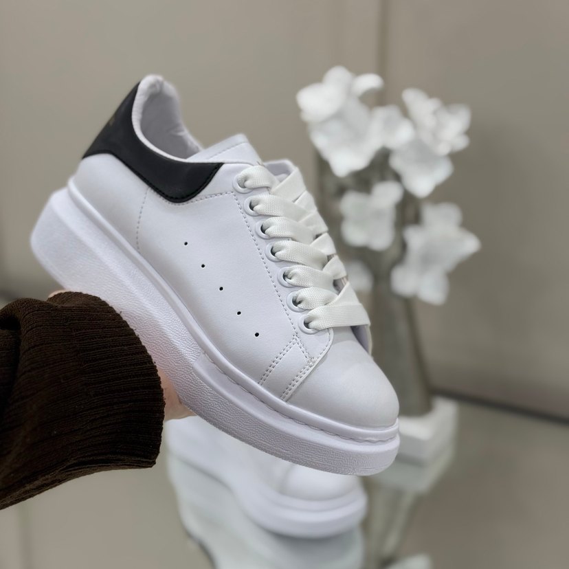 Beyaz Siyah Detaylı Erkek Spor Ayakkabısı - Görsel 5