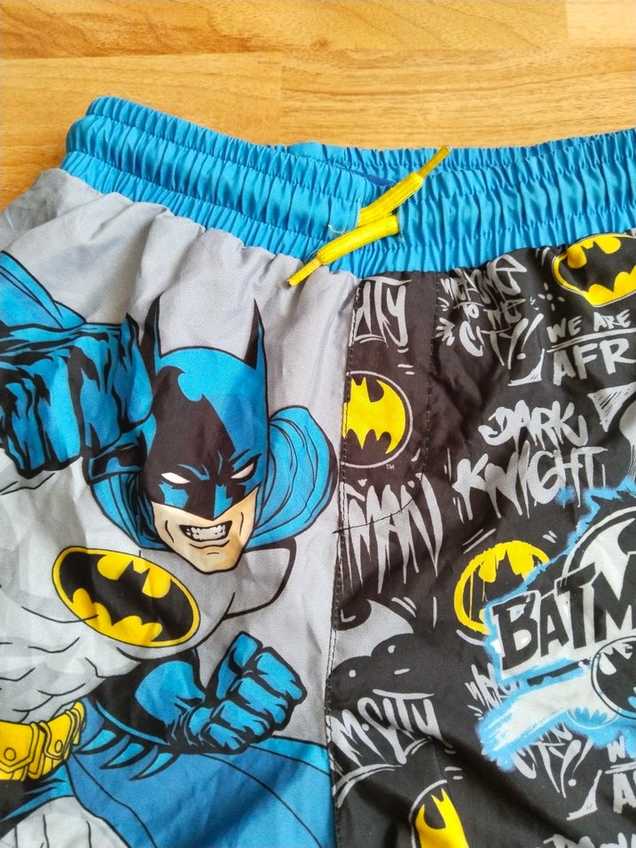 Renkli Batman Desenli Erkek Çocuk Şort - Görsel 4