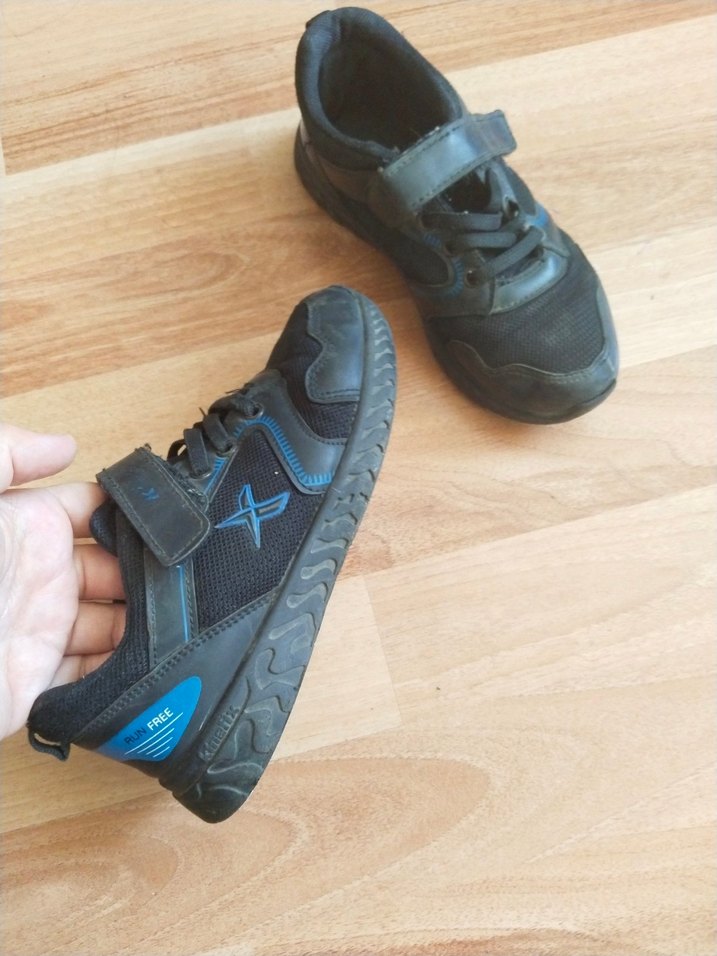 Erkek Çocuk Siyah Spor Ayakkabı - Görsel 2