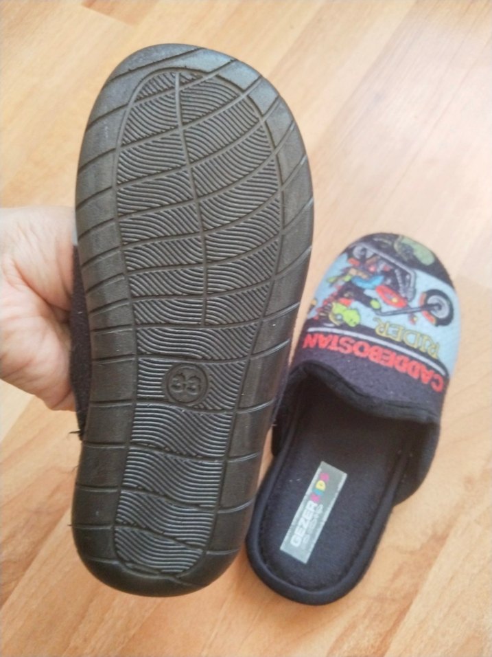 Renkli Baskılı Erkek Çocuk Terlikleri - Görsel 3