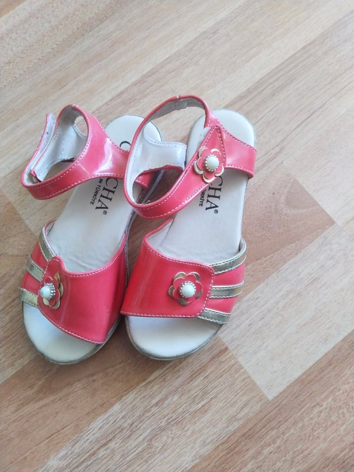 Kız Çocuk Parlak  Sandalet - Görsel 4