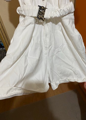 Düğmeli Beyaz Kadın Kısa Tulum - Görsel 4