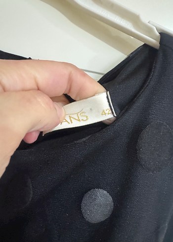 Siyah Elbise - Görsel 5