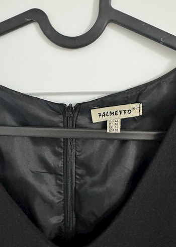 V Yakalı Siyah Midi Elbise - Görsel 3