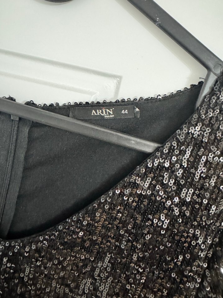 Siyah Payetli V Yaka Kadın Abiye Elbise - Görsel 4