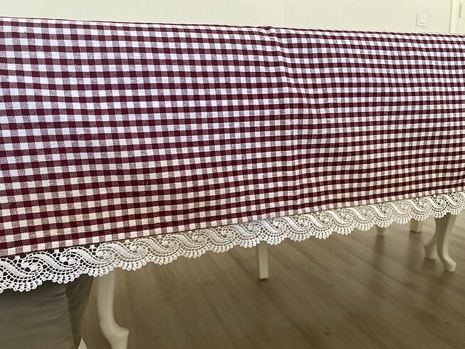 Beden bordo Renk Bordo Ekose (Piknik Desen) Masa Örtüsü ? Klasik Şıklık