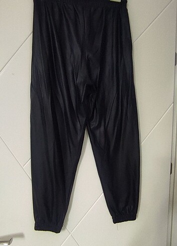 Ambardan alindi deri pantolon - Görsel 2