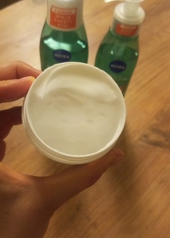 Nivea Derma Skin Clear Tonik ve Yüz Kremi - Görsel 3