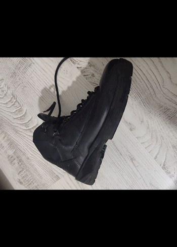 Siyah Bağcıklı kadın Kauçuk Botlar - Görsel 4