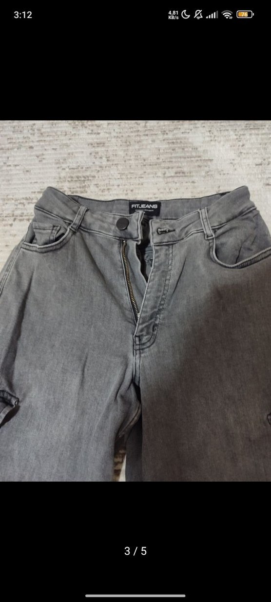 Gri Bol Kesim Kemerli Kadın Jean - Görsel 3