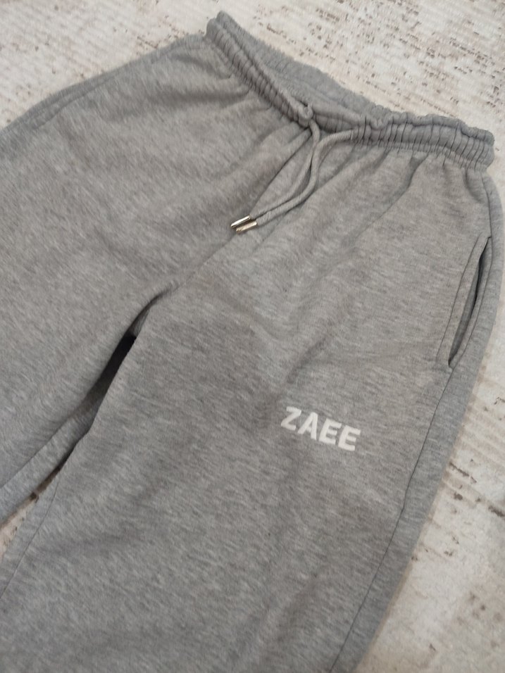 Nakış Detaylı Gri Kadın Eşofman Altı - Görsel 3