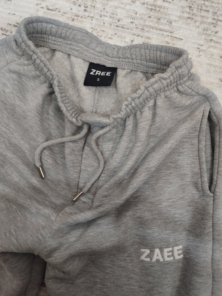 Nakış Detaylı Gri Kadın Eşofman Altı - Görsel 4