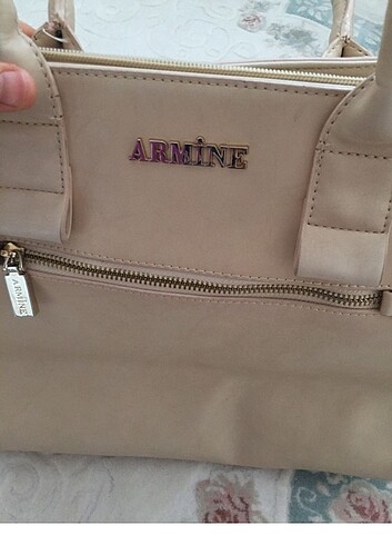 Armine Armine kol çantası 