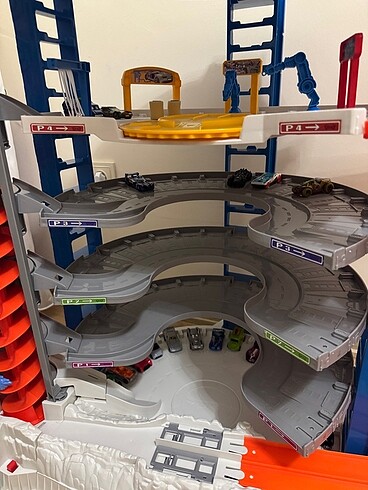 Hot Wheels Ultimate Garaj Dev Kule - Görsel 8