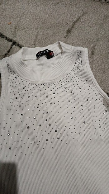  E.L.F Tasli crop