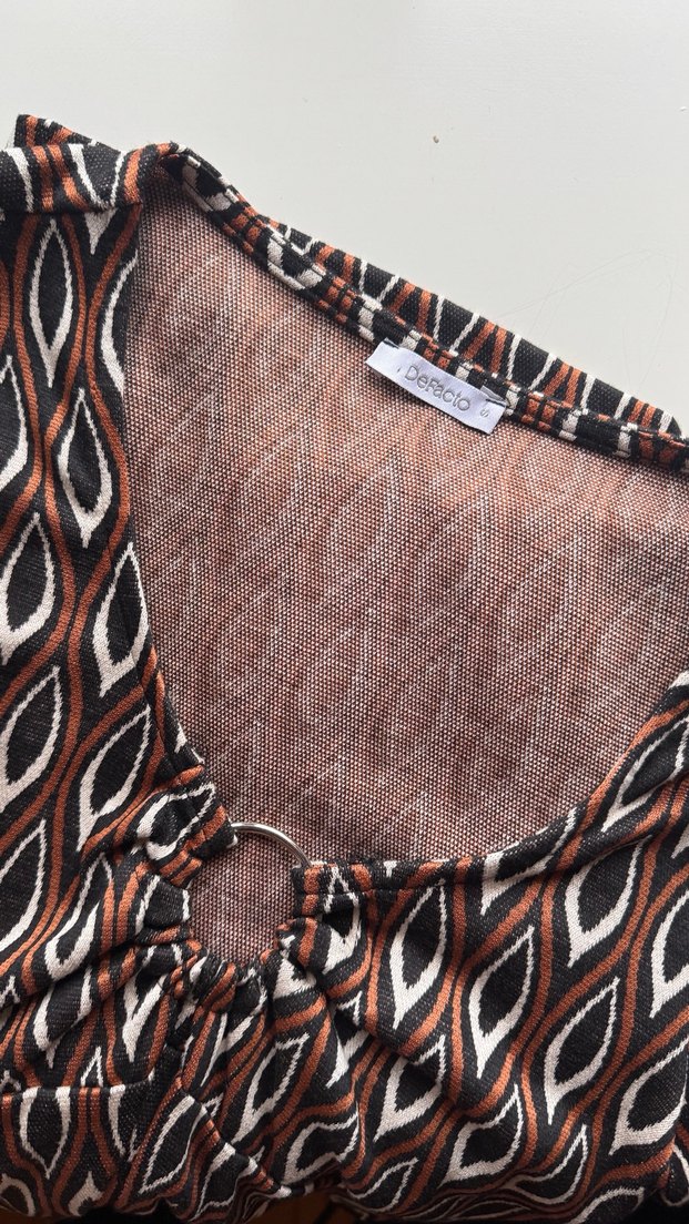 V Yaka Uzun Kollu Kahverengi Midi Triko Elbise - Görsel 4